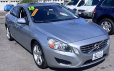 2013 Volvo S60 T5