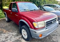 2000 Toyota Tacoma Base