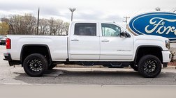 2018 GMC Sierra 2500HD Denali