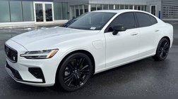 2024 Volvo S60 Recharge T8 Ultimate Black Edition