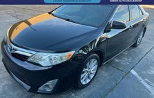 2013 Toyota Camry Hybrid XLE