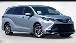 2024 Toyota Sienna LE 8-Passenger