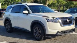 2022 Nissan Pathfinder SV