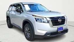 2025 Nissan Pathfinder S