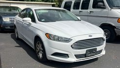 2013 Ford Fusion SE