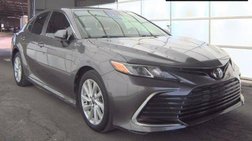 2022 Toyota Camry LE