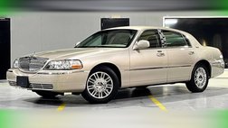 2011 Lincoln Town Car Signature Limited