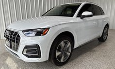 2024 Audi Q5 quattro Premium 40 TFSI