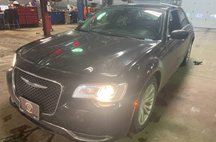 2019 Chrysler 300 Touring L