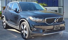 2021 Volvo XC40 T5 Momentum
