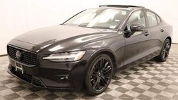 2024 Volvo S60 B5 Plus Black Edition