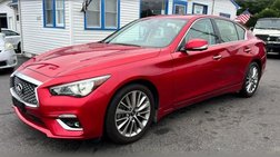2022 Infiniti Q50 Luxe