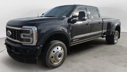2025 Ford F-450 Super Duty Platinum