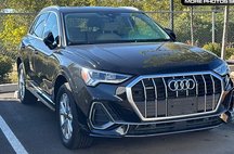 2023 Audi Q3 quattro S line Prem Plus 45 TFSI