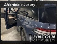 2021 Lincoln Aviator Standard