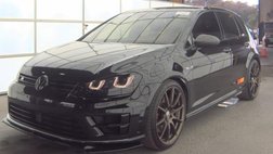 2017 Volkswagen Golf R 4Motion