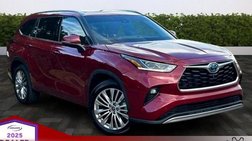 2022 Toyota Highlander Hybrid Platinum