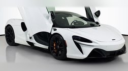 2024 McLaren Artura Base