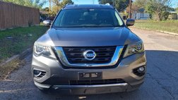 2017 Nissan Pathfinder SV