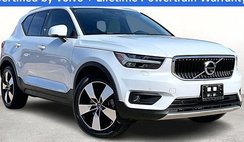 2021 Volvo XC40 T5 Momentum
