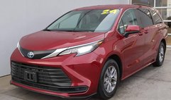 2024 Toyota Sienna LE 8-Passenger