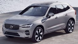 2024 Volvo XC60 Recharge T8 Plus Dark Theme
