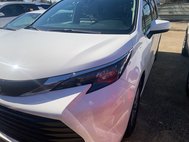 2025 Toyota Sienna LE 8-Passenger