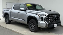 2023 Toyota Tundra Platinum HV