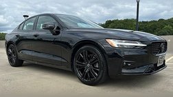 2023 Volvo S60 B5 Ultimate Black Edition
