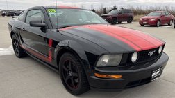 2005 Ford Mustang GT Premium