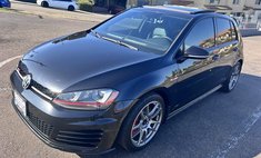2017 Volkswagen Golf GTI Sport
