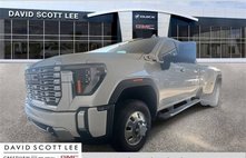 2025 GMC Sierra 3500HD Denali
