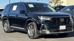2023 Honda Pilot EX-L w/Rear Captain's Chairs