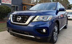 2017 Nissan Pathfinder SL