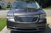 2015 Chrysler Town and Country Limited Platinum