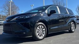 2025 Toyota Sienna XLE 8-Passenger