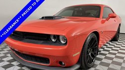 2016 Dodge Challenger 392 HEMI Scat Pack Shaker