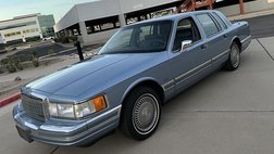 1990 Lincoln Town Car Base