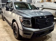 2023 Nissan Titan SV