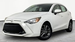 2020 Toyota Yaris Hatchback LE