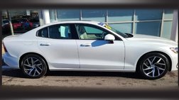 2019 Volvo S60 T6 Momentum