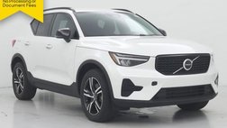 2024 Volvo XC40 B5 Core Bright Theme
