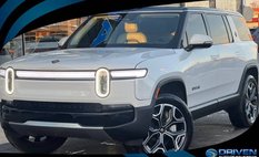 2025 Rivian R1S Adventure
