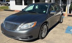 2013 Chrysler 200 Limited