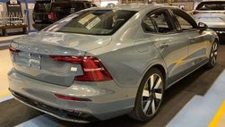 2024 Volvo S60 Recharge T8 Ultimate Dark Theme