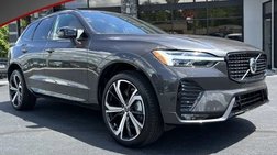 2024 Volvo XC60 B5 Ultimate Dark Theme