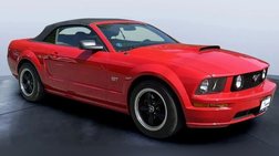 2005 Ford Mustang GT Premium