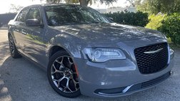 2018 Chrysler 300 Touring