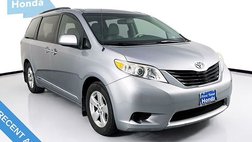2013 Toyota Sienna LE