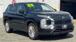 2023 Mitsubishi Outlander ES